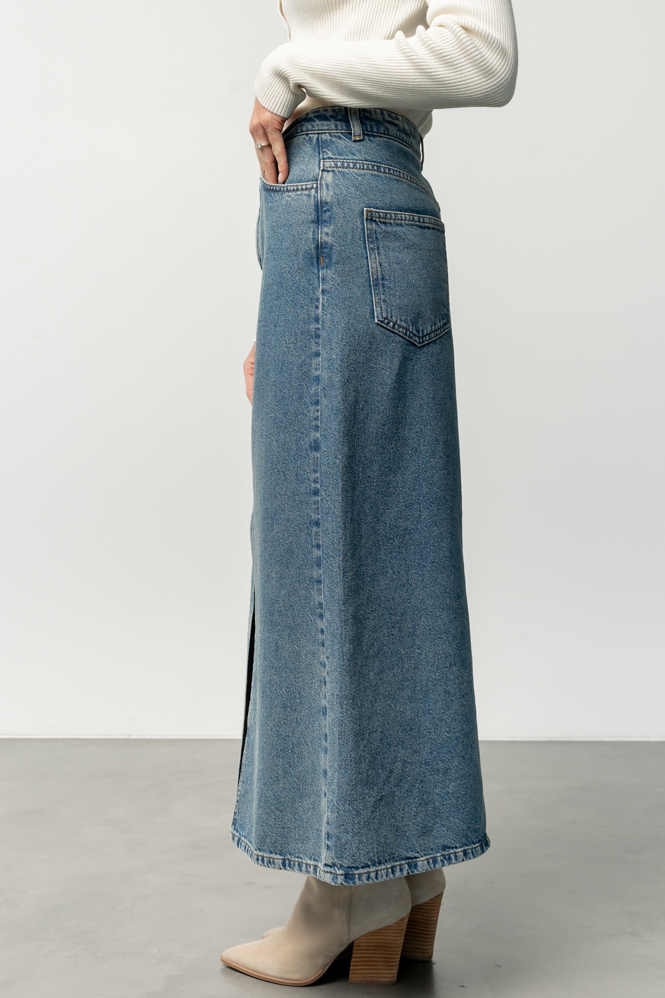 Aleksa Denim Midi Skirt | Medium Wash