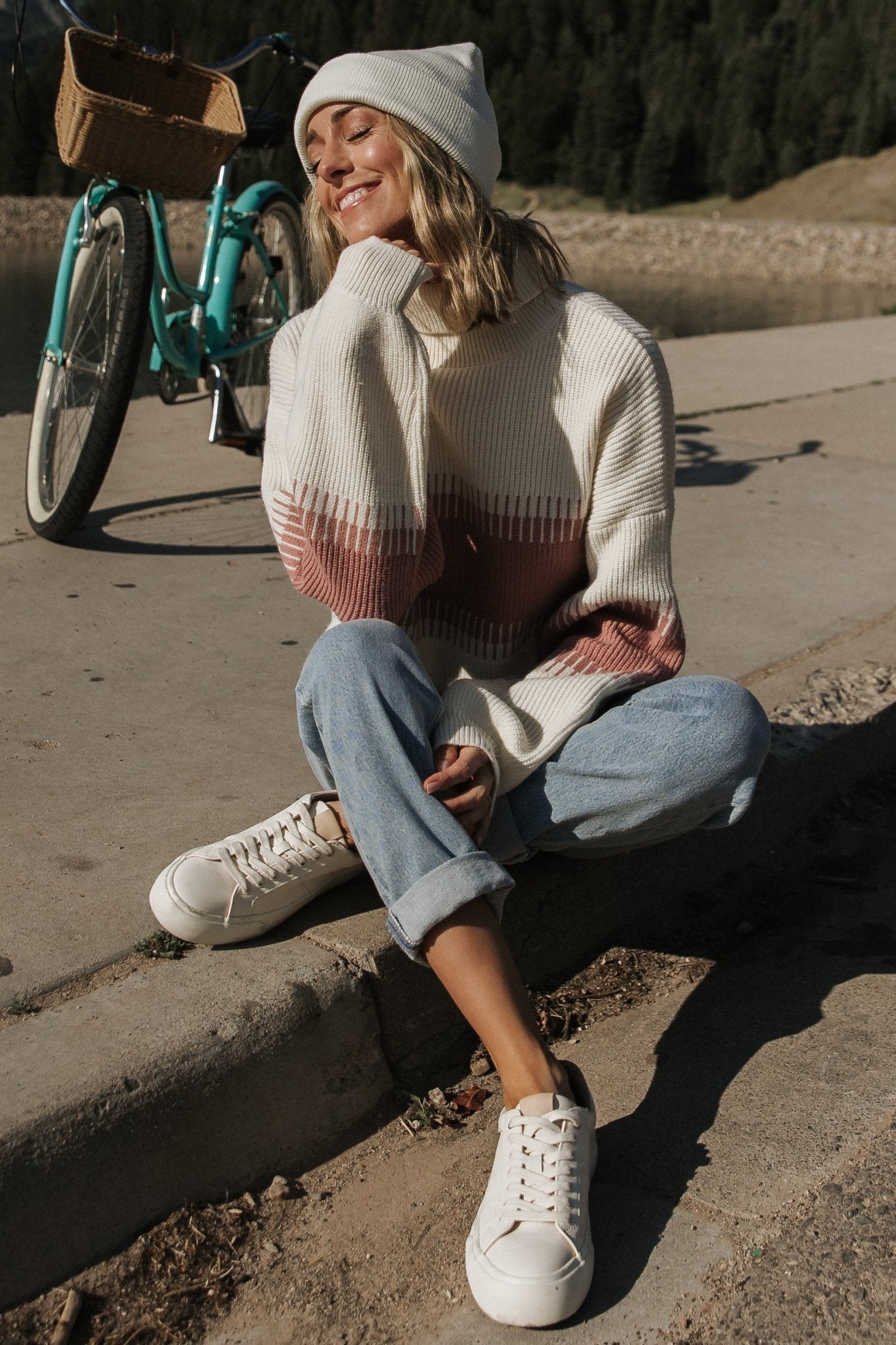 Antonov Turtle Neck Sweater | Mauve + Cream