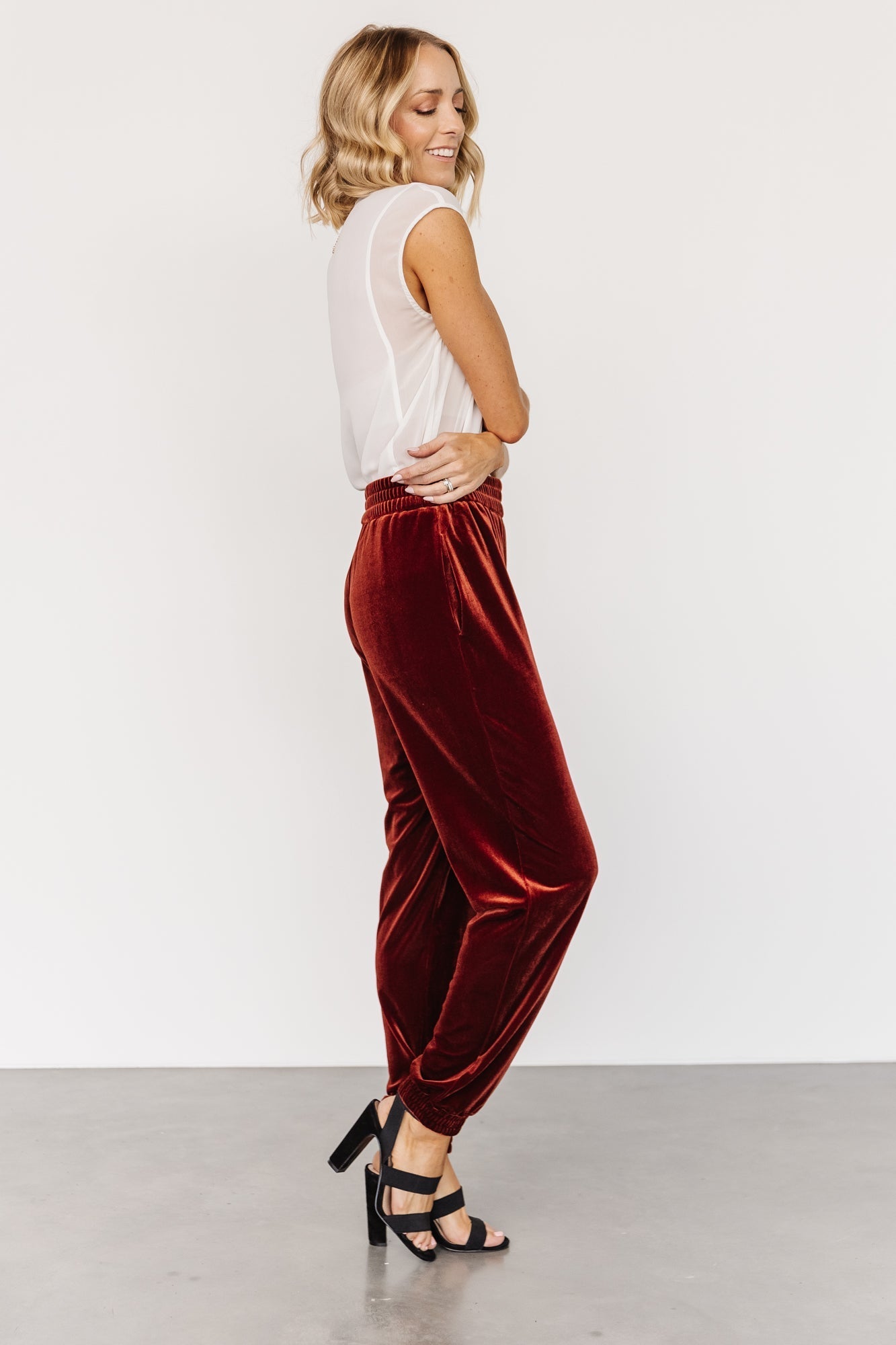 Archie Velvet Jogger Pants | Cinnamon