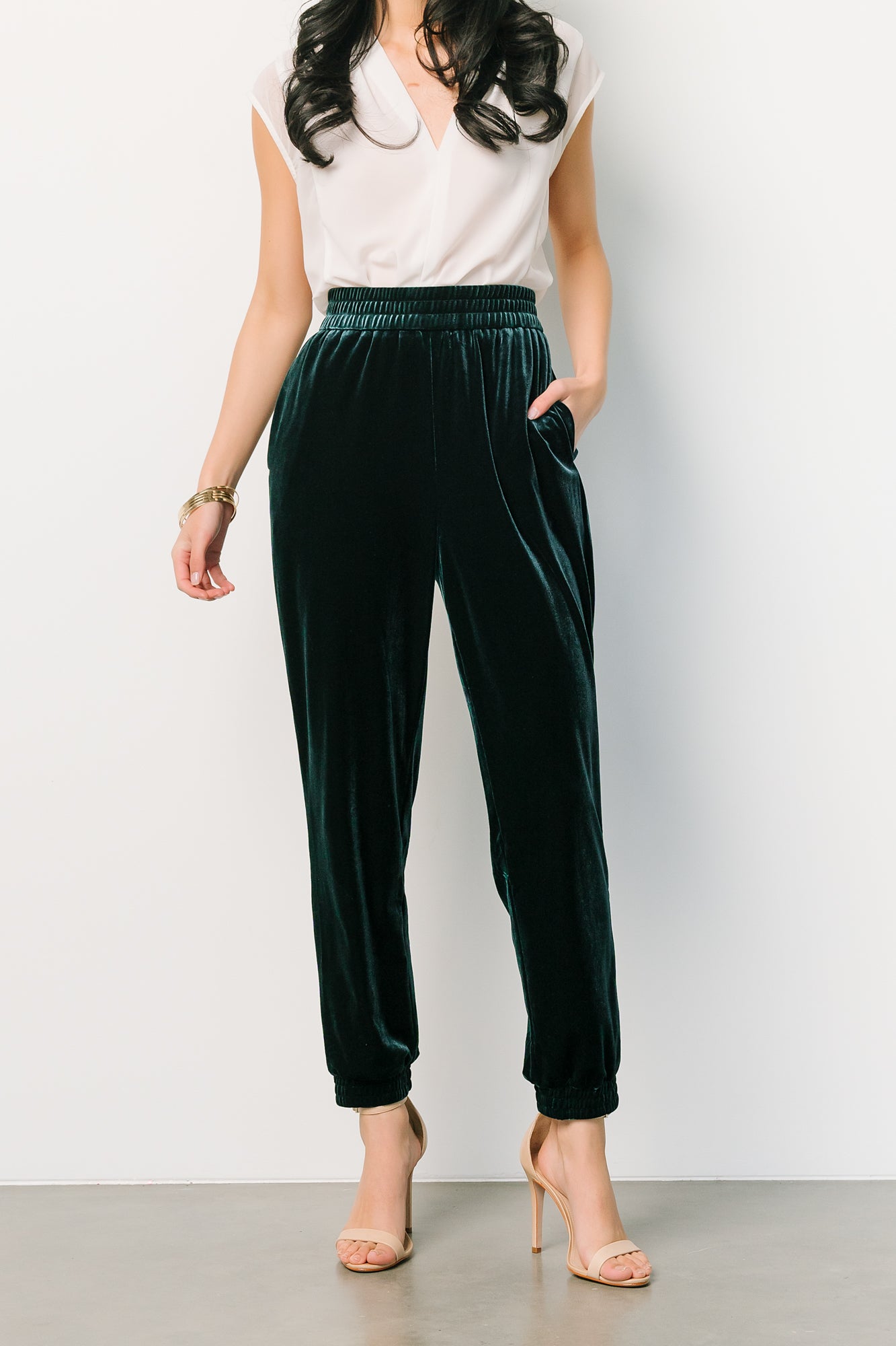 Archie Velvet Jogger Pants | Dark Green