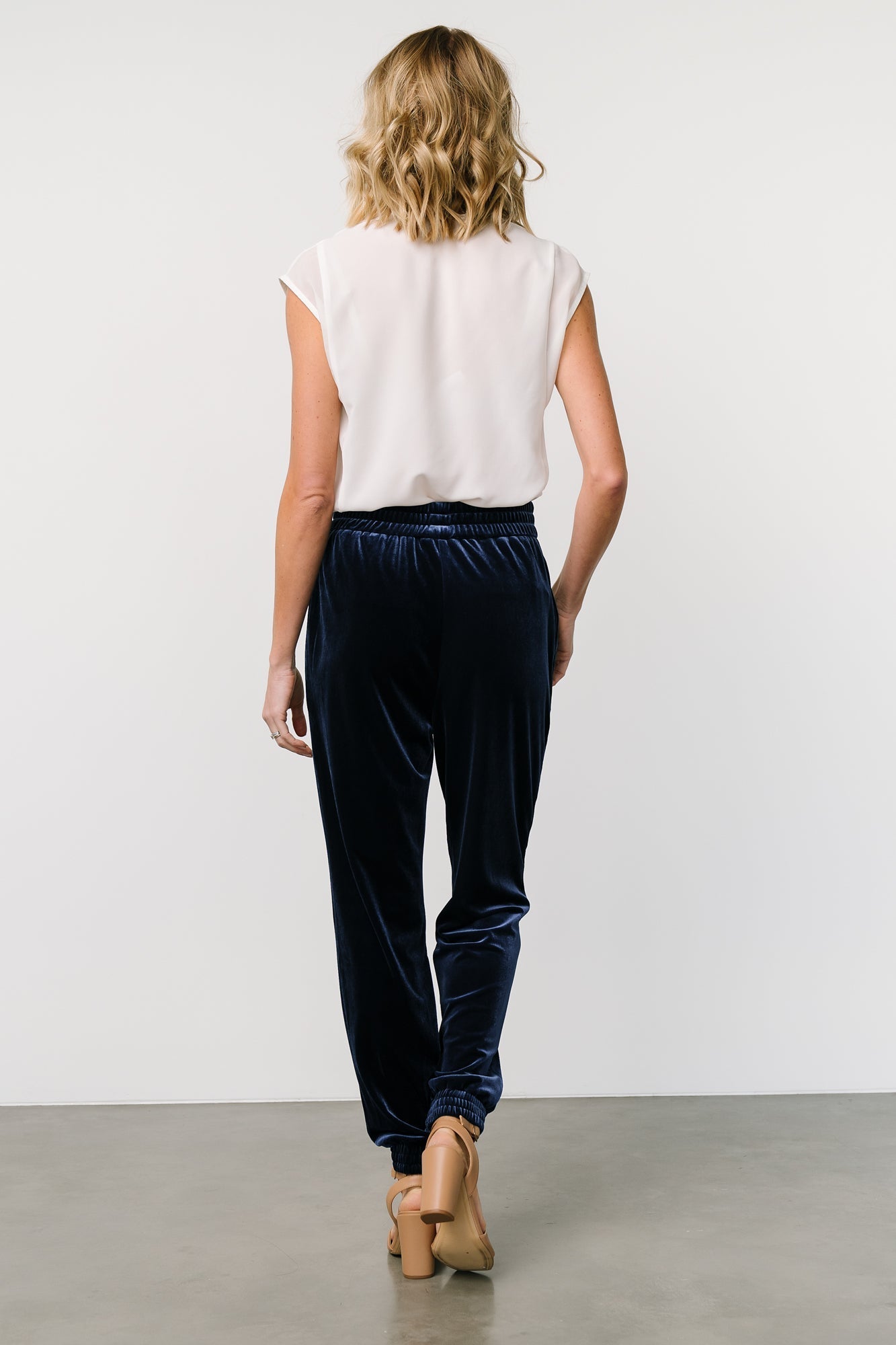 Archie Velvet Jogger Pants | Peacock