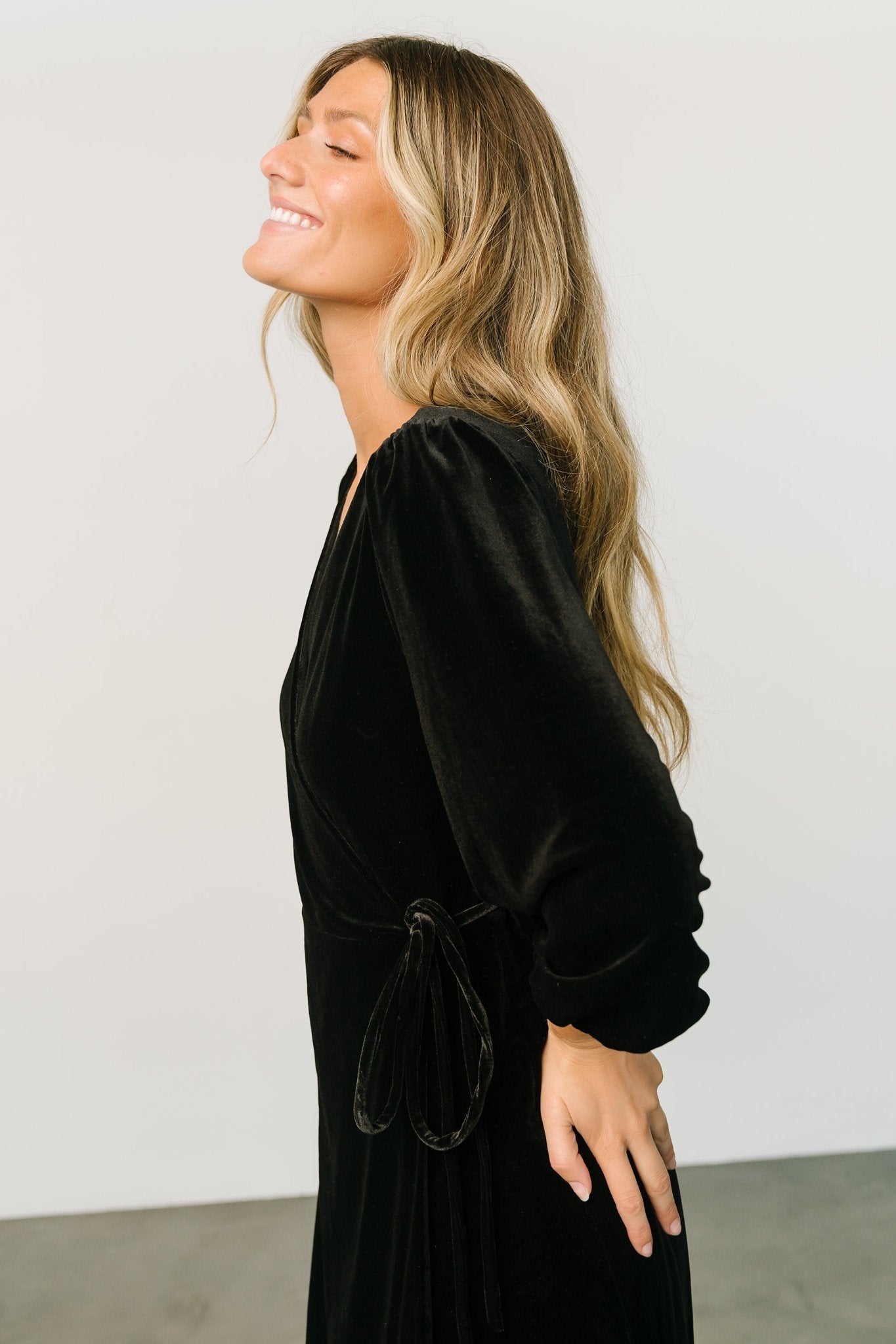 Beckinsale Velvet Wrap Dress | Black