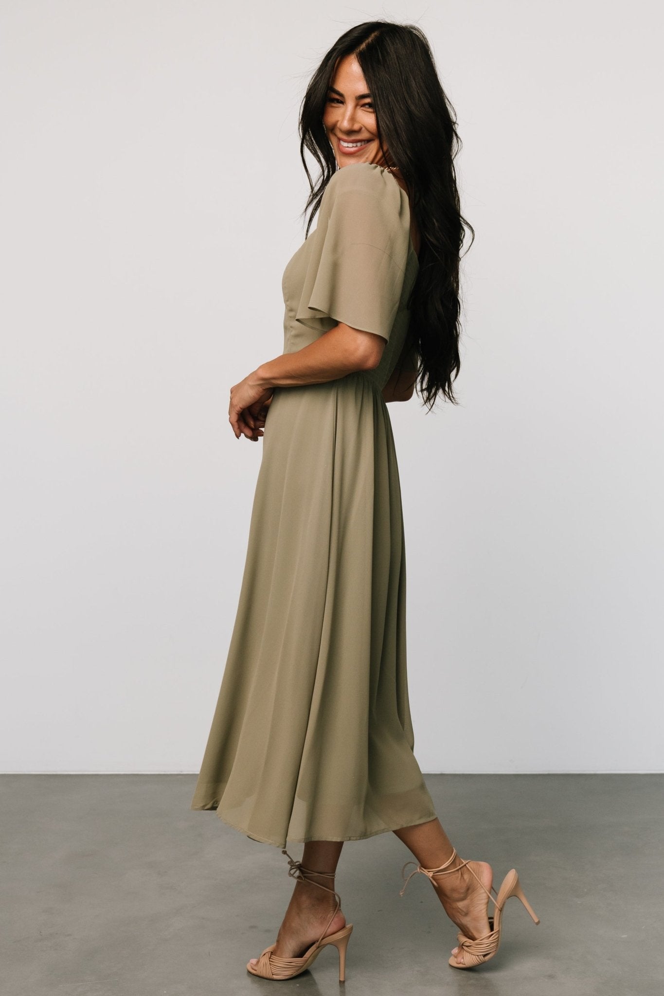 Colette Sweetheart Midi Dress | Dusty Olive