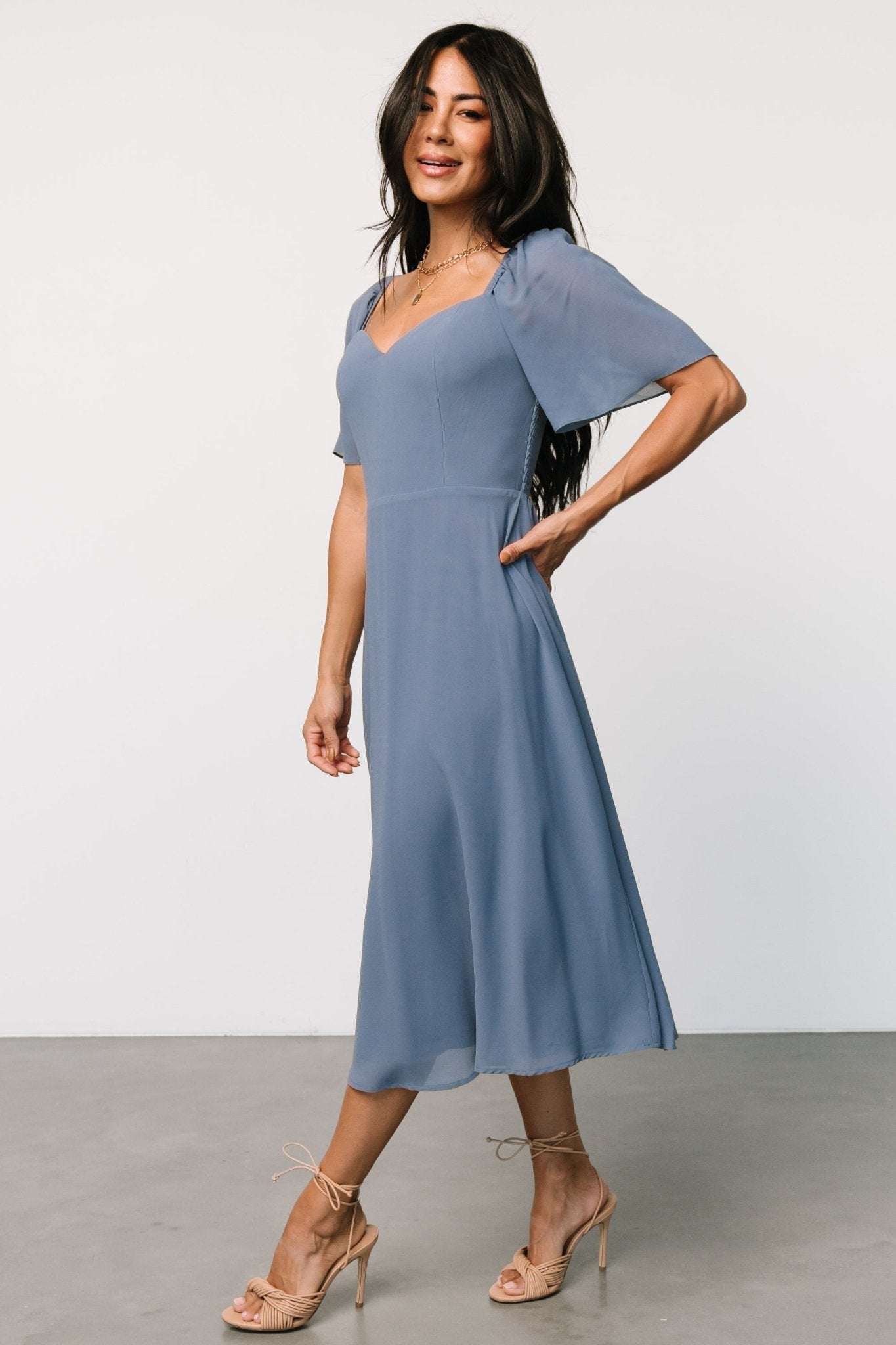 Colette Sweetheart Midi Dress | Whisper Blue