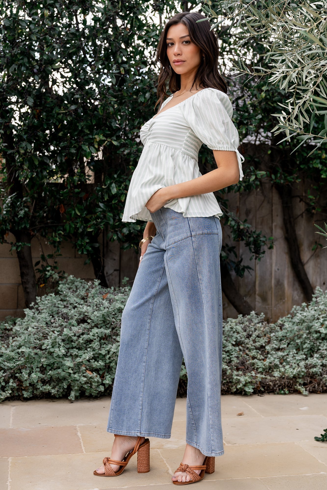 Emmi Mid Rise Wide Leg Jeans | Medium Wash