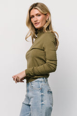 Lorelai Turtleneck Sweater Top | Olive