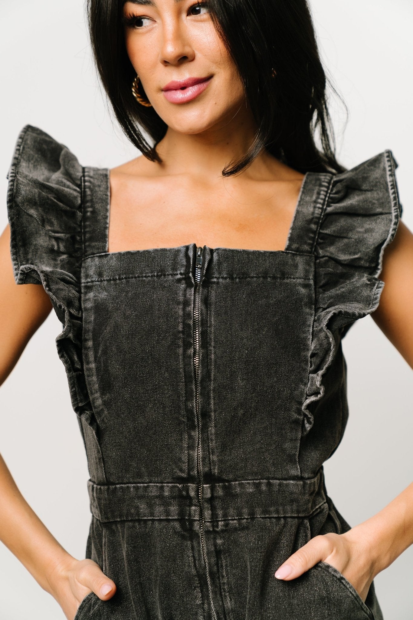 Montgomery Denim Romper | Black
