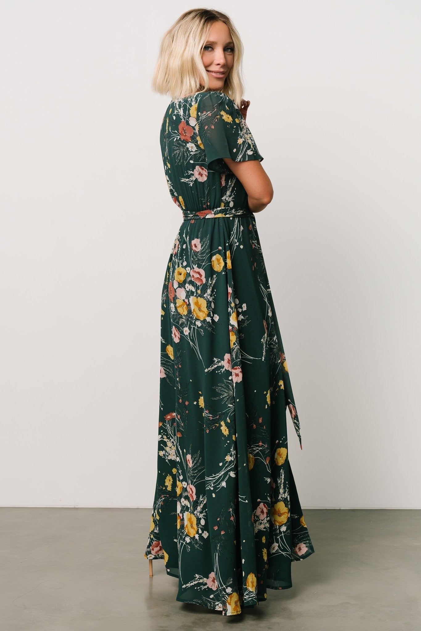 Naomi Short Sleeve Maxi Dress | Dark Green Floral