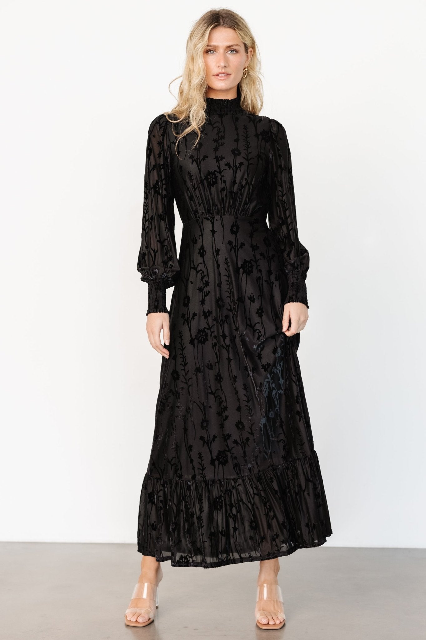 Penelope Velvet Maxi Dress | Black