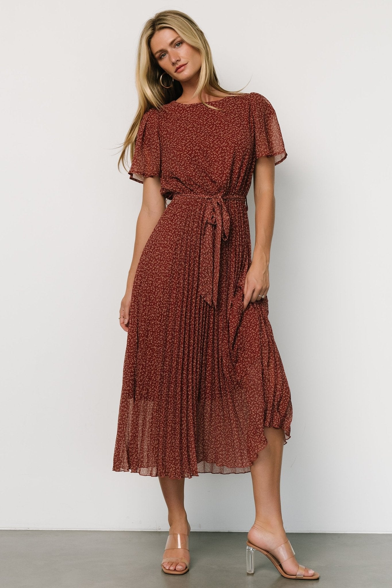 Prim Pleated Dress | Dark Rust