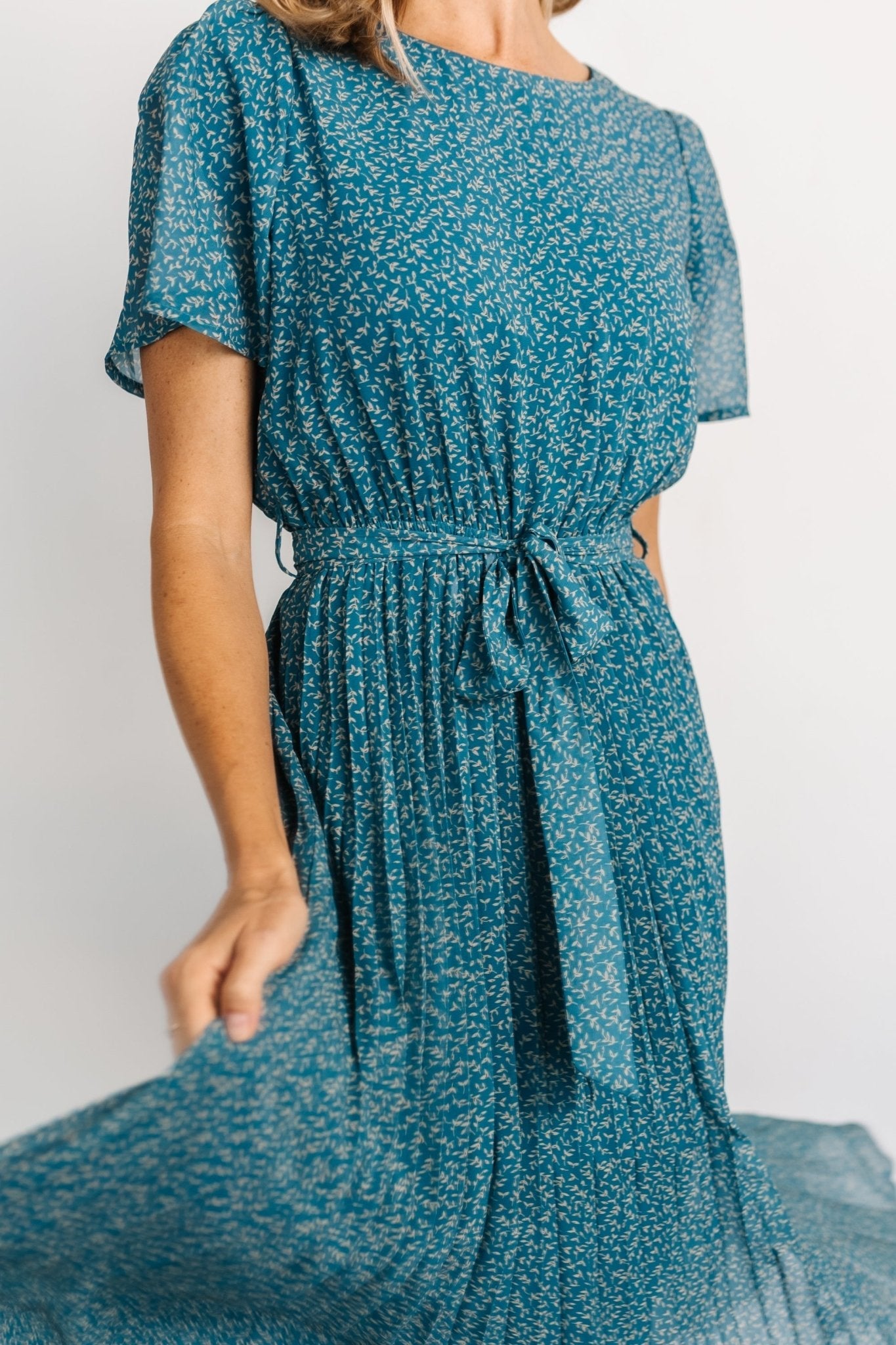 Prim Pleated Dress | Persian Blue Print