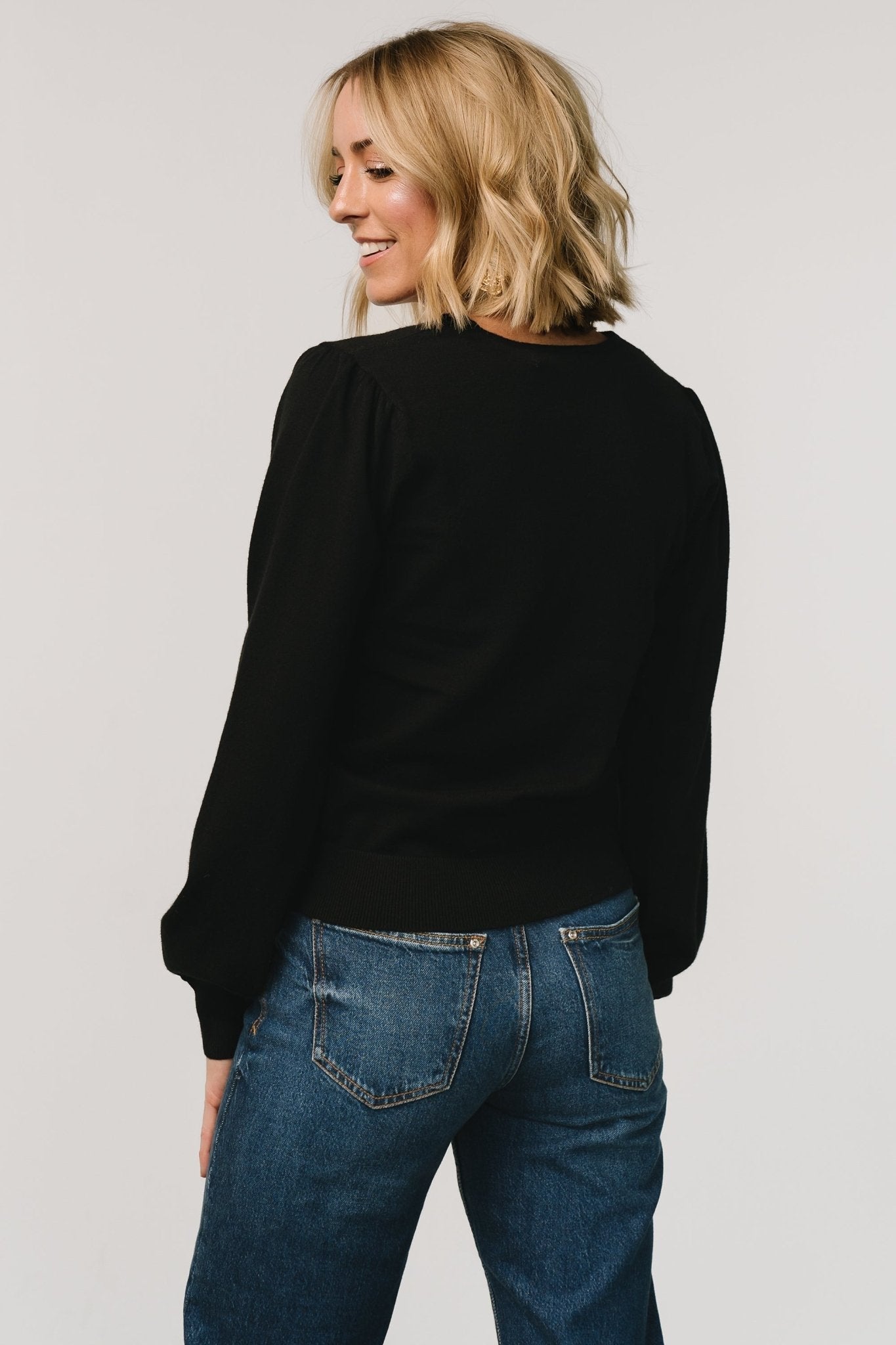 Sheila V Neck Sweater Top | Black