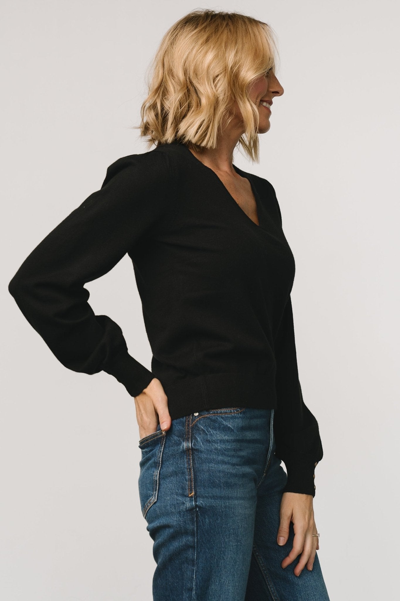 Sheila V Neck Sweater Top | Black