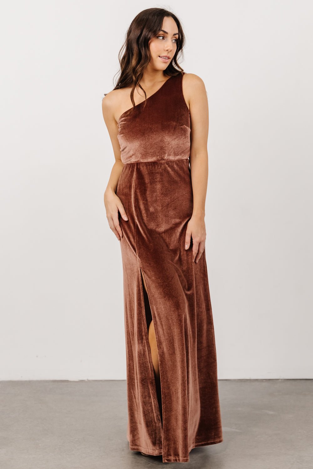 Tatiana Velvet One Shoulder Maxi Dress | Desert Rose