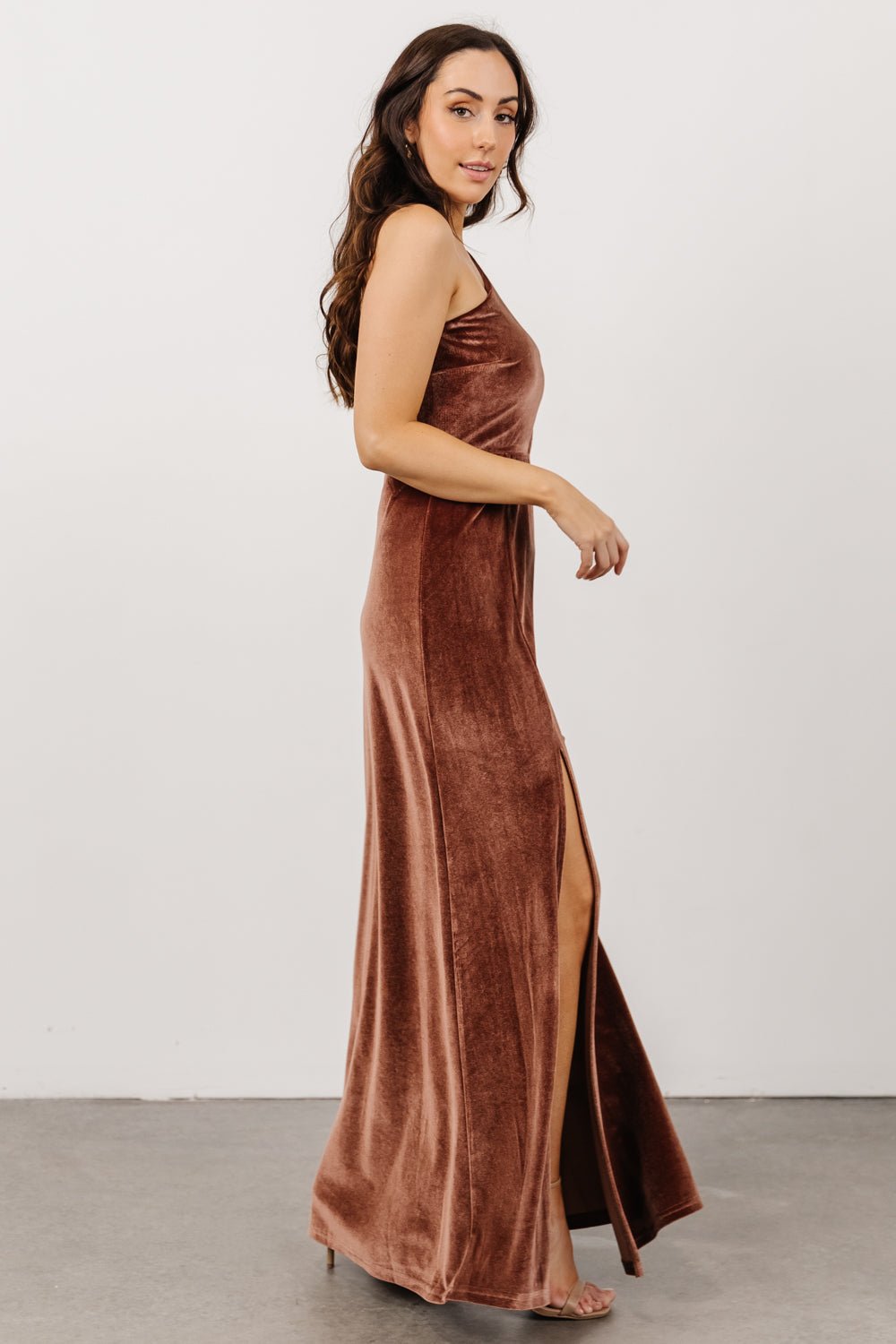Tatiana Velvet One Shoulder Maxi Dress | Desert Rose