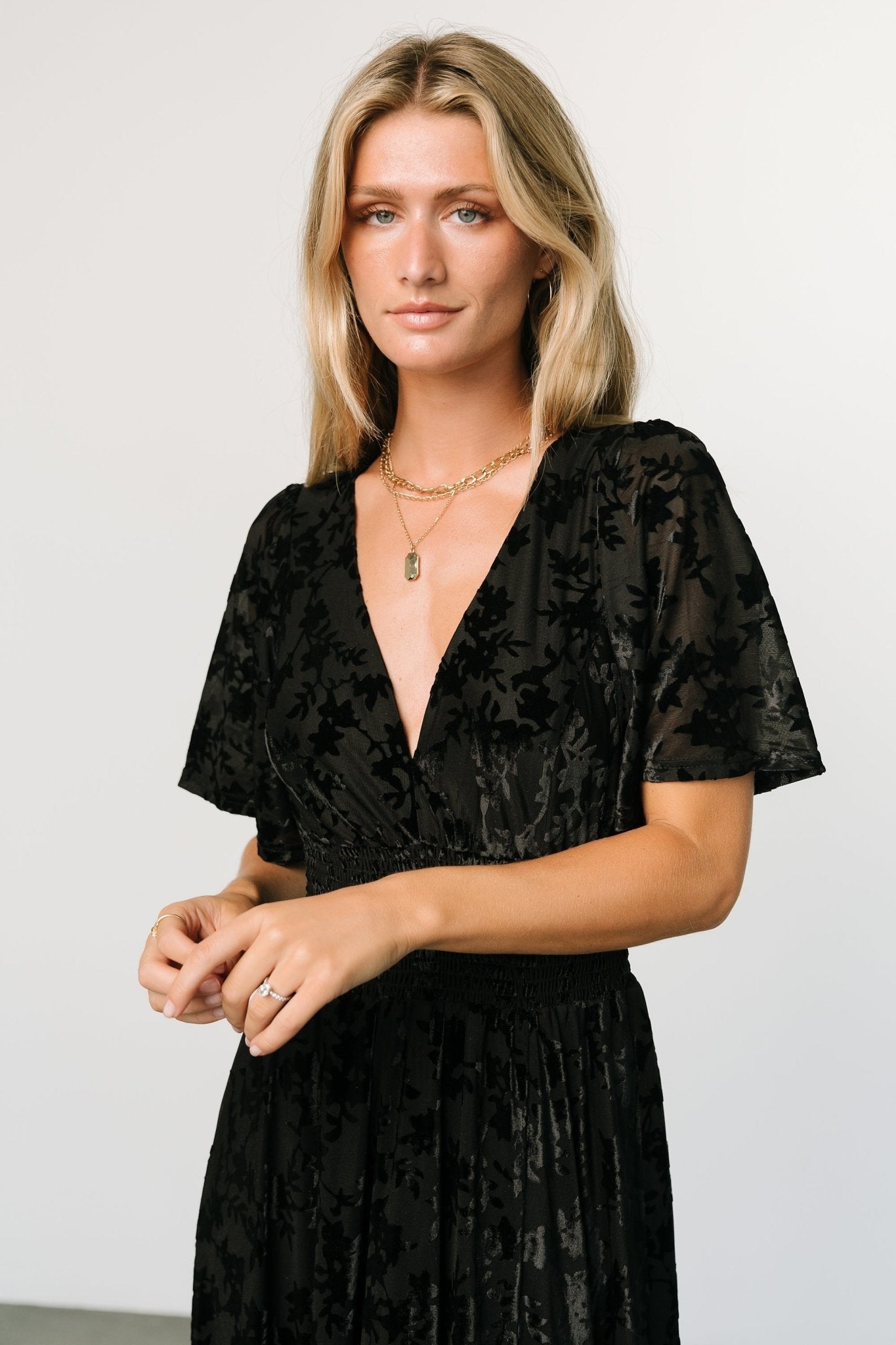 Veronica Velvet Maxi Dress | Black