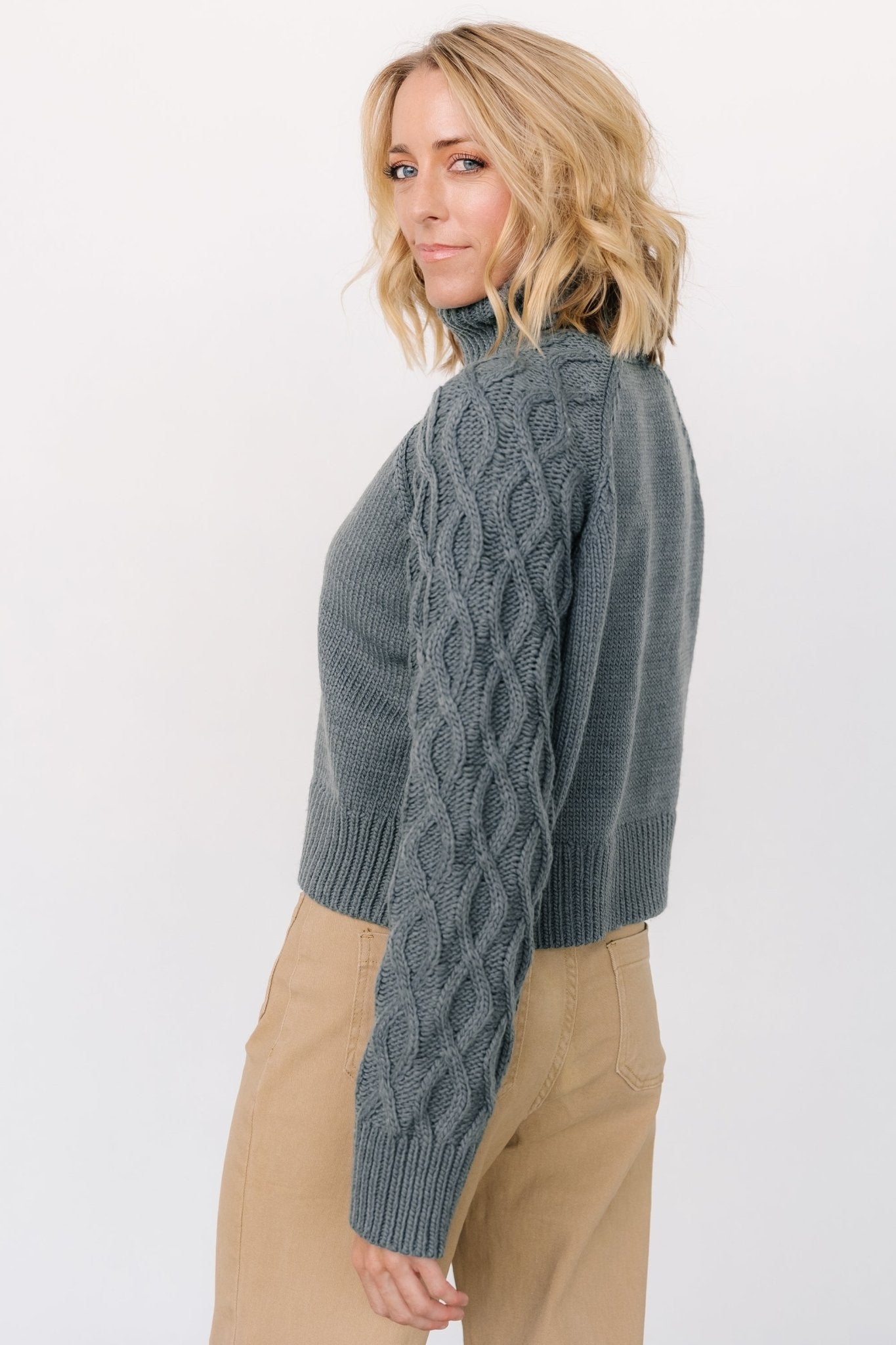 Vonn Turtleneck Sweater | Winter Green